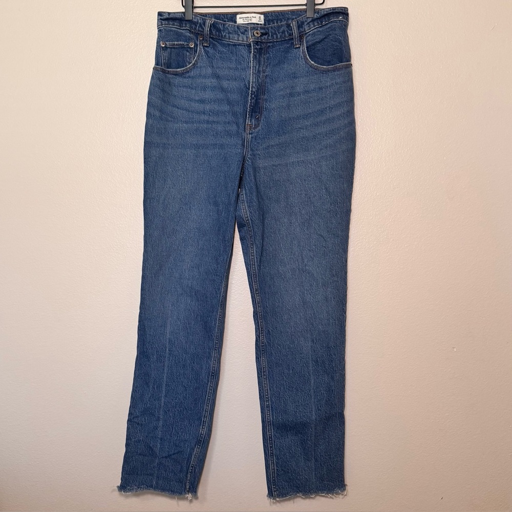 Abercrombie 90s Straight Jeans Womens 14L High Rise Raw Hem 32